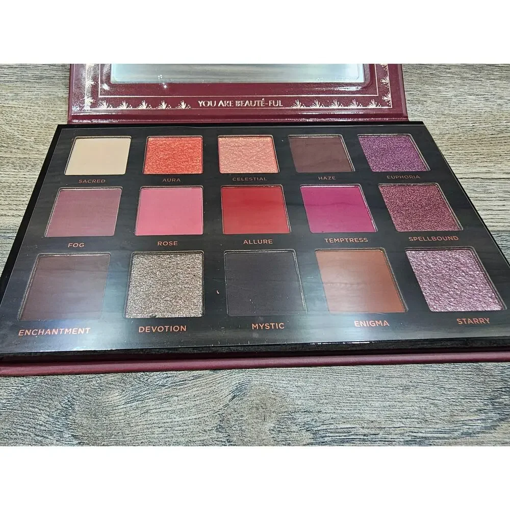 ACE BEAUTE Mystic Romance Eyeshadow Palette